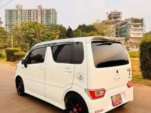 https://riyasewana.com/uploads/suzuki-wagan-r-222243356854.jpg