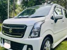 Suzuki Wagon R 2018 Car