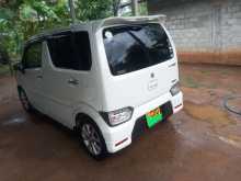https://riyasewana.com/uploads/suzuki-wagan-r-31734574822.jpg