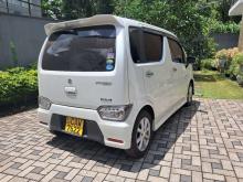 https://riyasewana.com/uploads/suzuki-wagan-r-41729276544.jpg