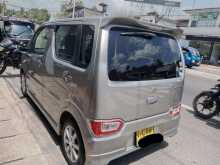 https://riyasewana.com/uploads/suzuki-wagan-r-61052014143.jpg