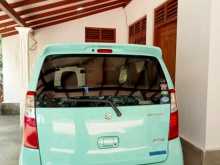 https://riyasewana.com/uploads/suzuki-waganr-fx-2017-217490412942.jpg