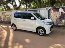 https://riyasewana.com/uploads/suzuki-wagen-r-2015-3017111412203.jpg