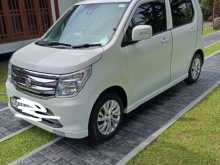 https://riyasewana.com/uploads/suzuki-wagenr-2014-1911435912272.jpg