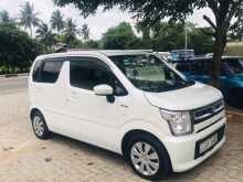https://riyasewana.com/uploads/suzuki-wagon-23150807393.jpg