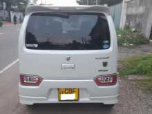 https://riyasewana.com/uploads/suzuki-wagon-fz-2512035946.jpg