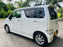 https://riyasewana.com/uploads/suzuki-wagon-r-10101605633.jpg