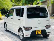 https://riyasewana.com/uploads/suzuki-wagon-r-1113222422482.jpg