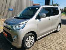 Suzuki WAGON R 2015 Car