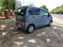 https://riyasewana.com/uploads/suzuki-wagon-r-1201116192.jpg