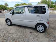 https://riyasewana.com/uploads/suzuki-wagon-r-1201427176.jpg