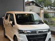 Suzuki Wagon R Custom Z 2025 Car