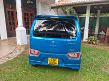 https://riyasewana.com/uploads/suzuki-wagon-r-12100731273.jpg