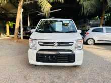 https://riyasewana.com/uploads/suzuki-wagon-r-12115956833.jpg