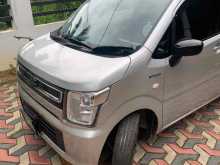 Suzuki Wagon R 2018 Car