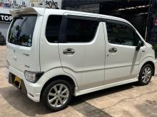https://riyasewana.com/uploads/suzuki-wagon-r-1311285217095.jpg