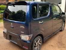 https://riyasewana.com/uploads/suzuki-wagon-r-1351411864.jpg