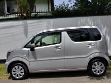 https://riyasewana.com/uploads/suzuki-wagon-r-1415401317294.jpg