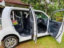 https://riyasewana.com/uploads/suzuki-wagon-r-15105630375.jpg