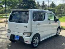 https://riyasewana.com/uploads/suzuki-wagon-r-15120646123.jpg