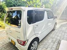 https://riyasewana.com/uploads/suzuki-wagon-r-1514022324712.jpg