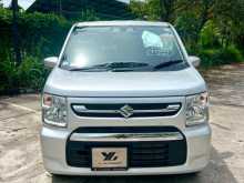 Suzuki Wagon R FXS 2025 Car