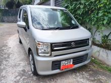 Suzuki Wagon R FX 2017 Car