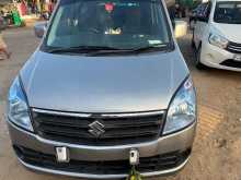 Suzuki Wagon R 2012 Car