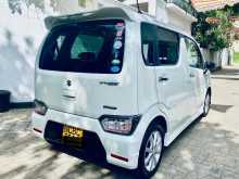 https://riyasewana.com/uploads/suzuki-wagon-r-157465822502.jpg