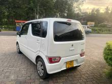 Suzuki Wagon R 2018 Car
