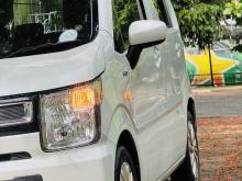 https://riyasewana.com/uploads/suzuki-wagon-r-1712383917842.jpg