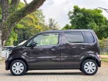 https://riyasewana.com/uploads/suzuki-wagon-r-17141727643.jpg
