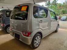 https://riyasewana.com/uploads/suzuki-wagon-r-17144023464.jpg