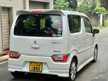 https://riyasewana.com/uploads/suzuki-wagon-r-17473924923.jpg