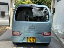 https://riyasewana.com/uploads/suzuki-wagon-r-176090915.jpg