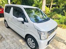 https://riyasewana.com/uploads/suzuki-wagon-r-179563624752.jpg