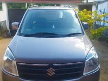 Suzuki Wagon R 2010 Car