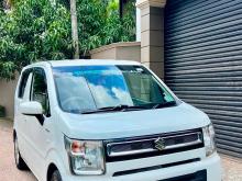 Suzuki Wagon R 2017 Car