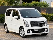 Suzuki Wagon R Stingray Hybrid 2017 Car