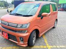 Suzuki WAGON R 2017 Car