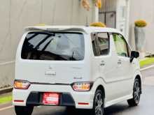 https://riyasewana.com/uploads/suzuki-wagon-r-191727194472.jpg
