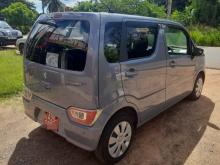 https://riyasewana.com/uploads/suzuki-wagon-r-199142917735.jpg