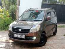 Suzuki Wagon R 2010 Car
