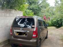 Suzuki Wagon R 2010 Car