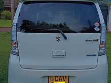 https://riyasewana.com/uploads/suzuki-wagon-r-2014-2112114912873.jpg