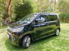 https://riyasewana.com/uploads/suzuki-wagon-r-2014-28575112602.jpg