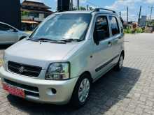 Suzuki WAGON R 2005 Car