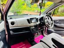https://riyasewana.com/uploads/suzuki-wagon-r-2015-138554412784.jpg