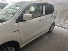 https://riyasewana.com/uploads/suzuki-wagon-r-2015-1510561812982.jpg