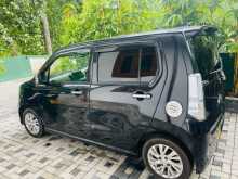https://riyasewana.com/uploads/suzuki-wagon-r-2015-1622005212883.jpg